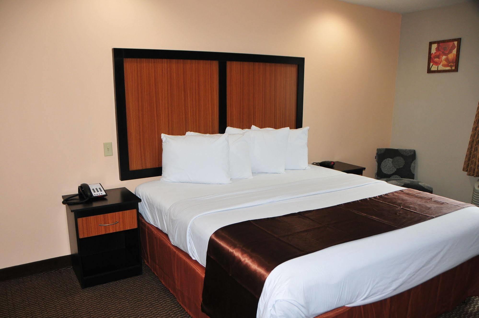 Paradise Inn & Suites Батон-Руж Экстерьер фото